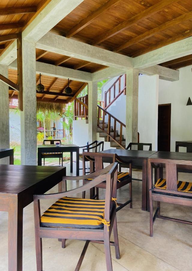 Sanjis The Seaside Cabanas แทนกาลเล ภายนอก รูปภาพ